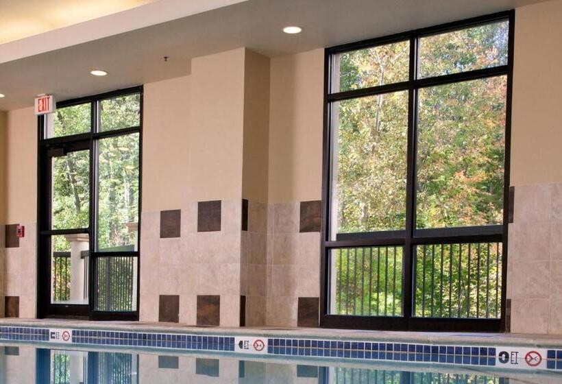 בית מלון כפרי Courtyard Boston Woburn/boston North