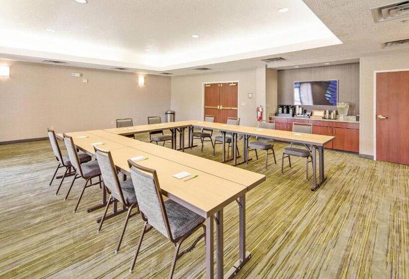 هتل Courtyard By Marriott Bryan College Station