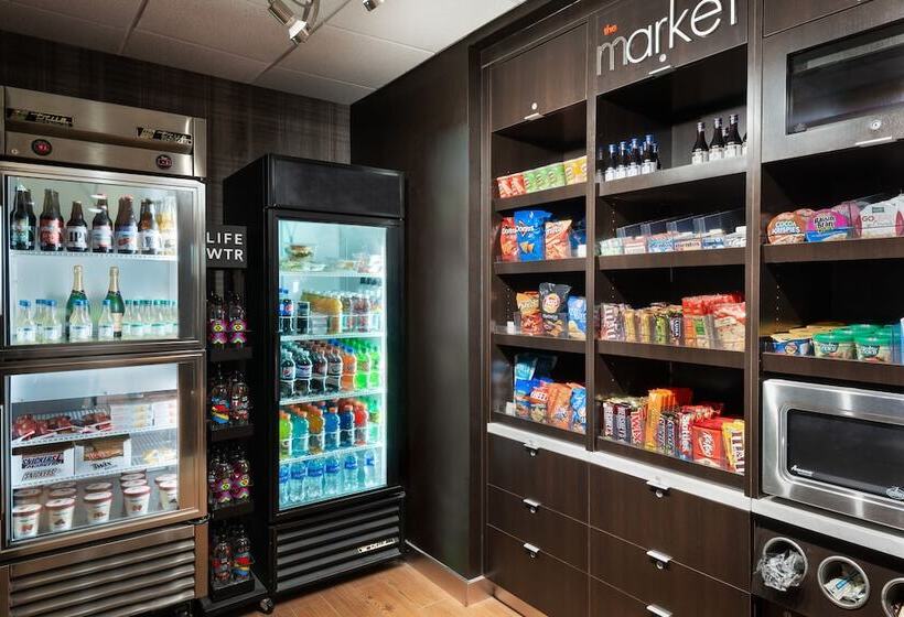 هتل Courtyard Asheville