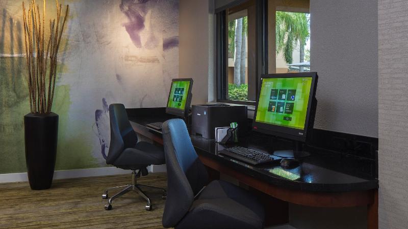 בית מלון כפרי Courtyard By Marriott Daytona Beach Speedway/airport