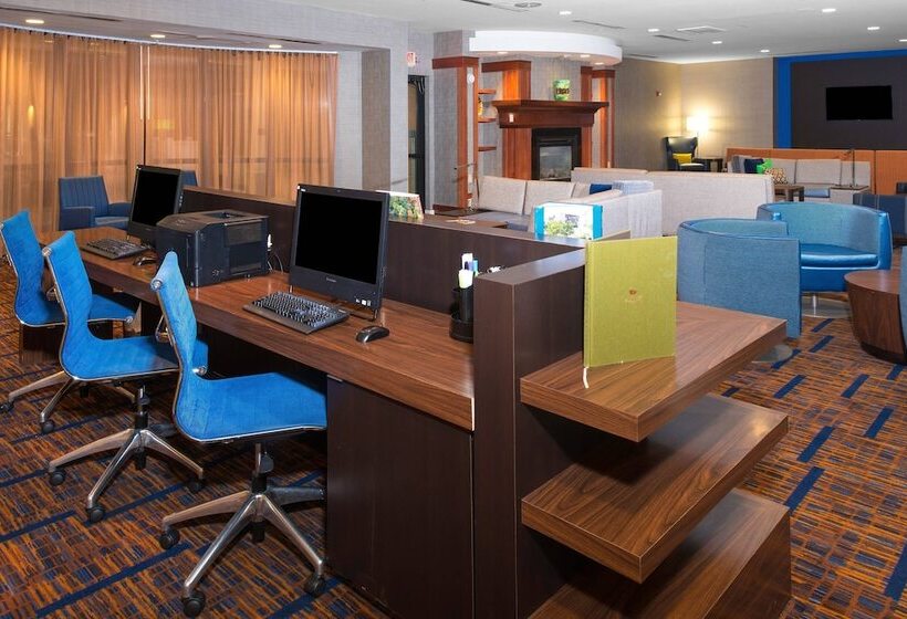 ホテル Courtyard Charlotte Gastonia