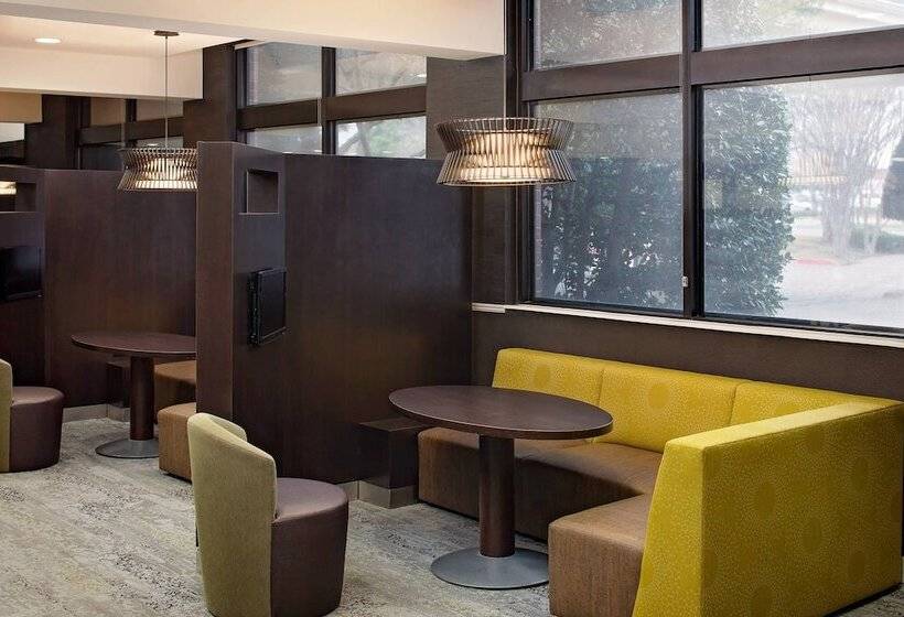 هتل Courtyard Dallas Addison Quorum Drive