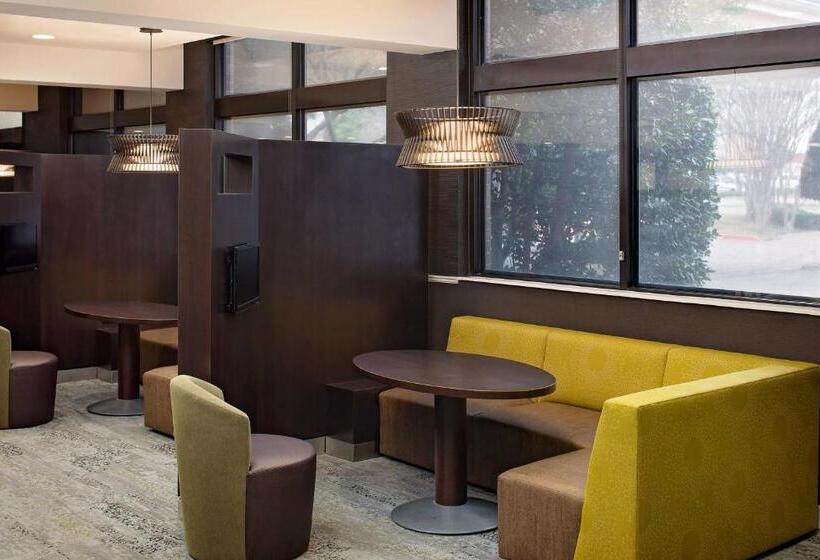 هتل Courtyard Dallas Addison Quorum Drive