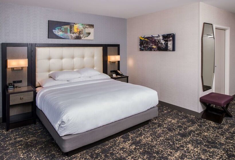 فندق Doubletree By Hilton Utica