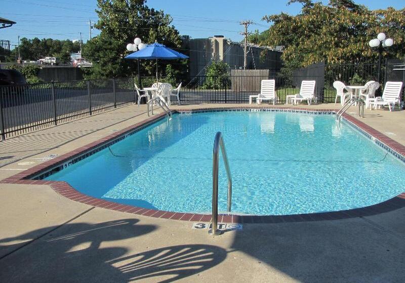 هتل Express Inn Eureka Springs