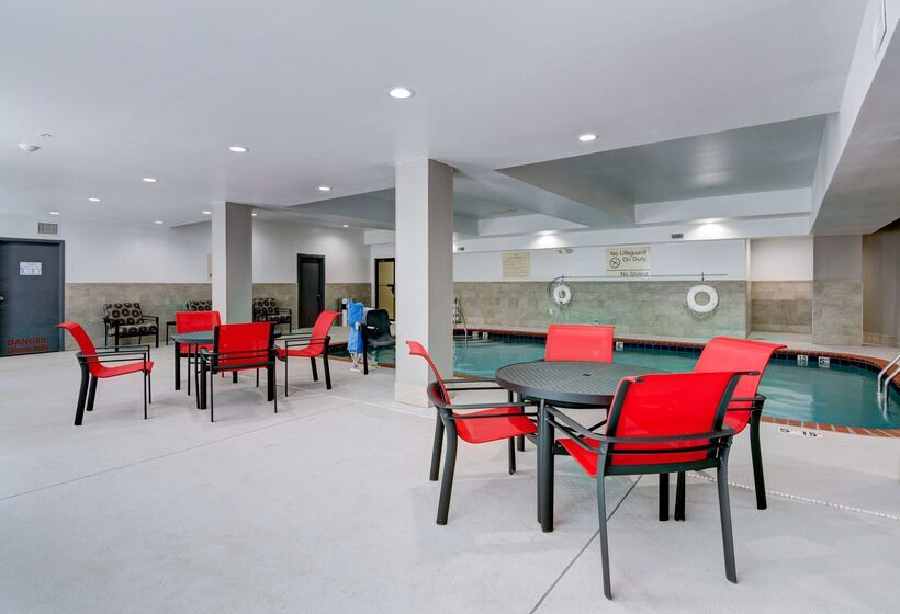 בית מלון כפרי Hampton Inn Salem, Va