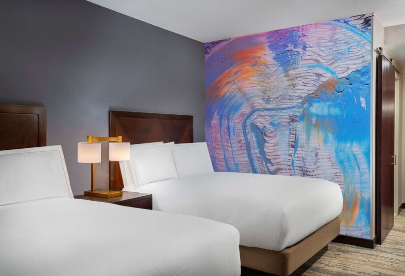 هتل Hilton Americashouston
