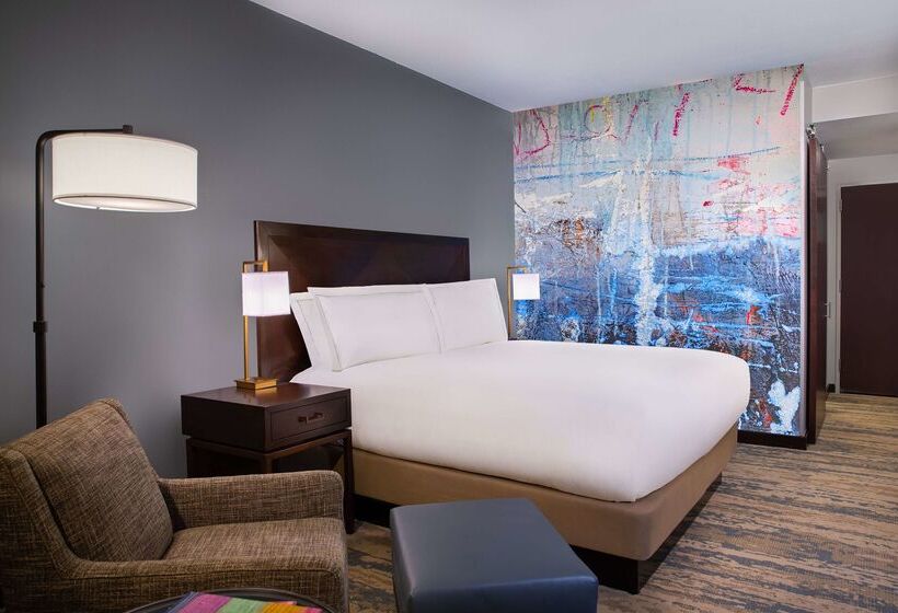 هتل Hilton Americashouston