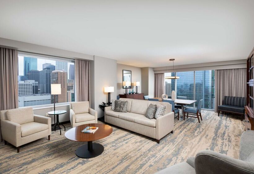 هتل Hilton Americashouston