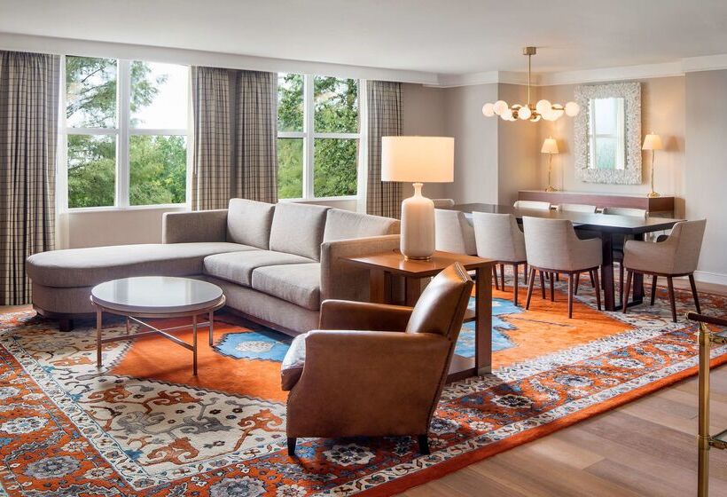 هتل Hilton University Of Florida Conference Center Gainesville
