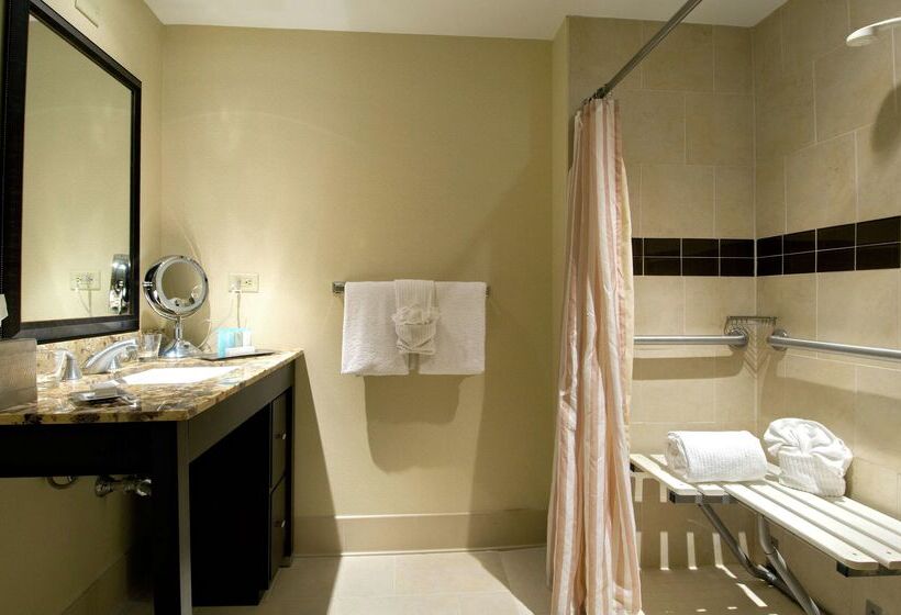 هتل Hilton University Of Florida Conference Center Gainesville