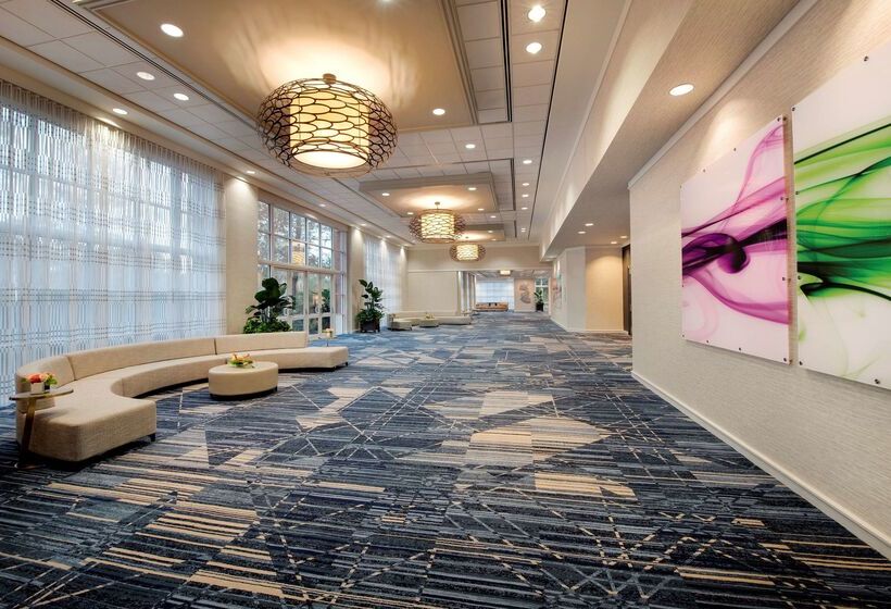 هتل Hilton University Of Florida Conference Center Gainesville