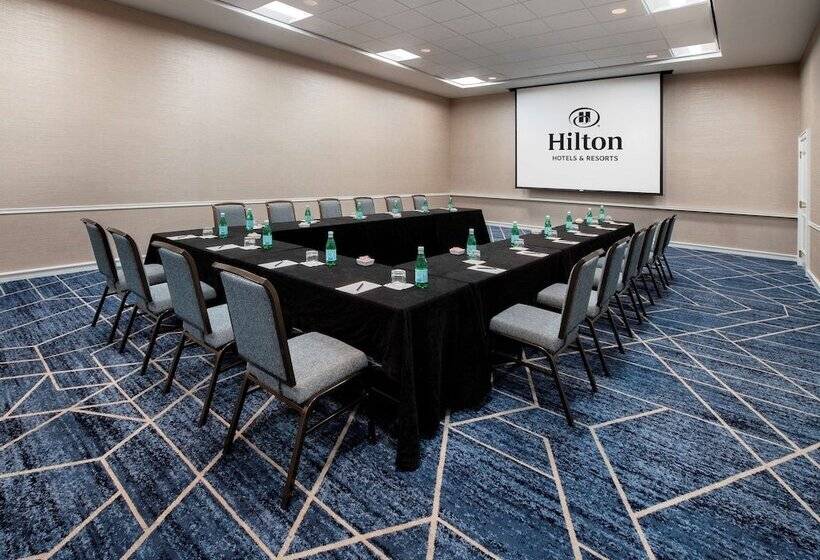 هتل Hilton University Of Florida Conference Center Gainesville