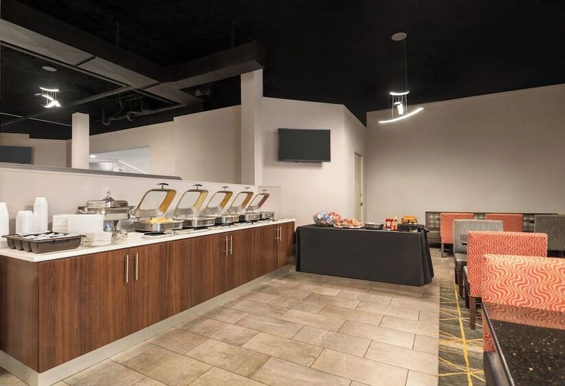 هتل Holiday Inn Mobile West I 10, An Ihg