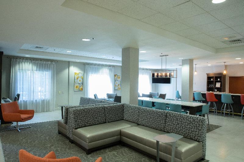 酒店 Holiday Inn & Suites Raleigh Cary, An Ihg