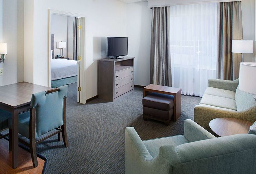 هتل Homewood Suites By Hilton Albuquerque Uptown