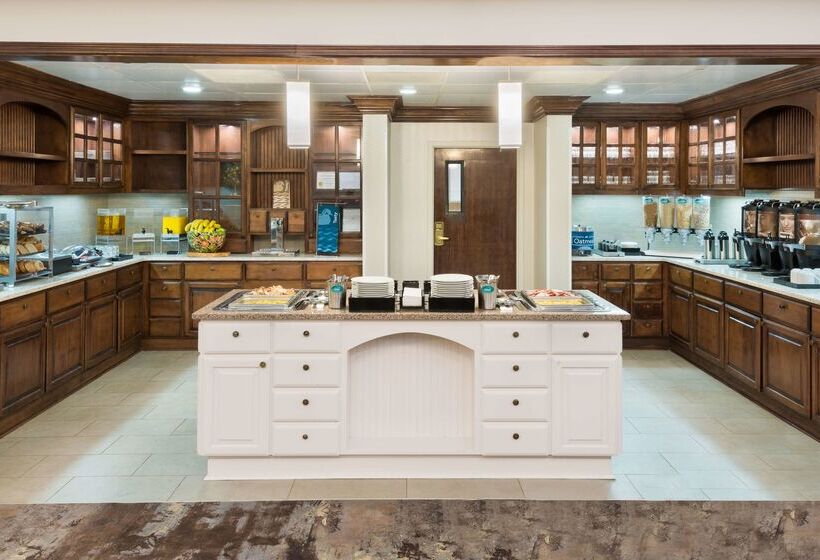 בית מלון כפרי Homewood Suites By Hilton Baton Rouge