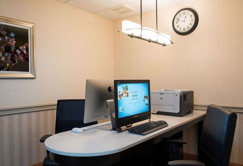هتل Homewood Suites By Hilton Columbus/airport