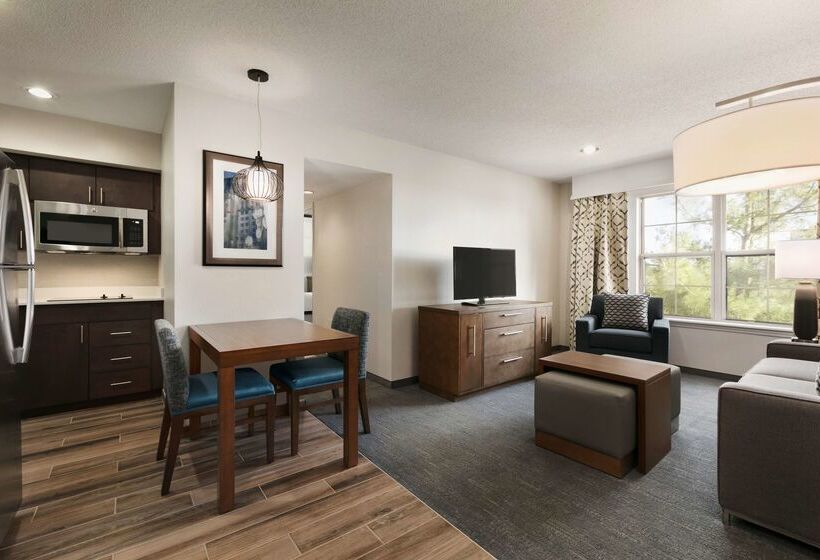 בית מלון כפרי Homewood Suites By Hilton Greensboro
