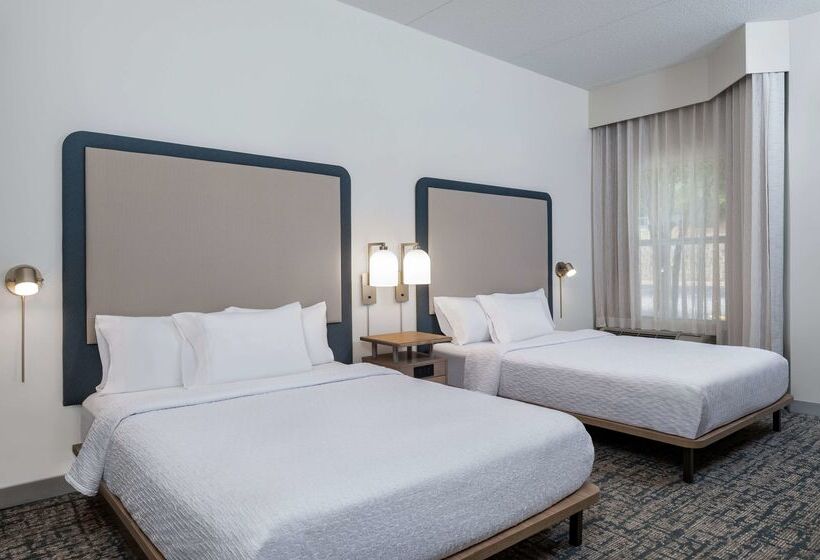 هتل Homewood Suites By Hilton Montgomery