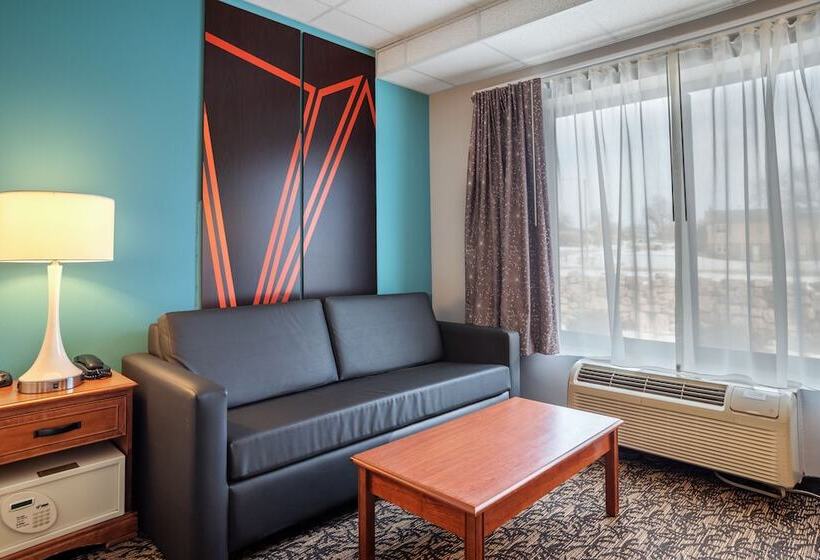 בית מלון כפרי Elevation Inn & Suites, Trademark Collection By Wyndham