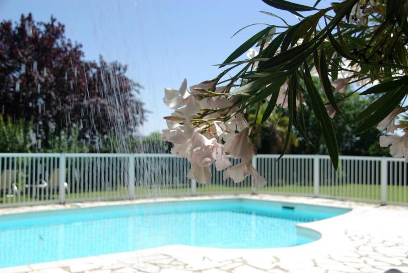 호텔 Hôtel La Bastide Des Monges