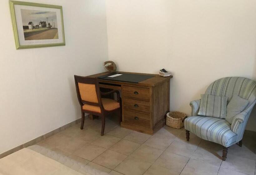 בית מלון כפרי Le Devem De Mirapier