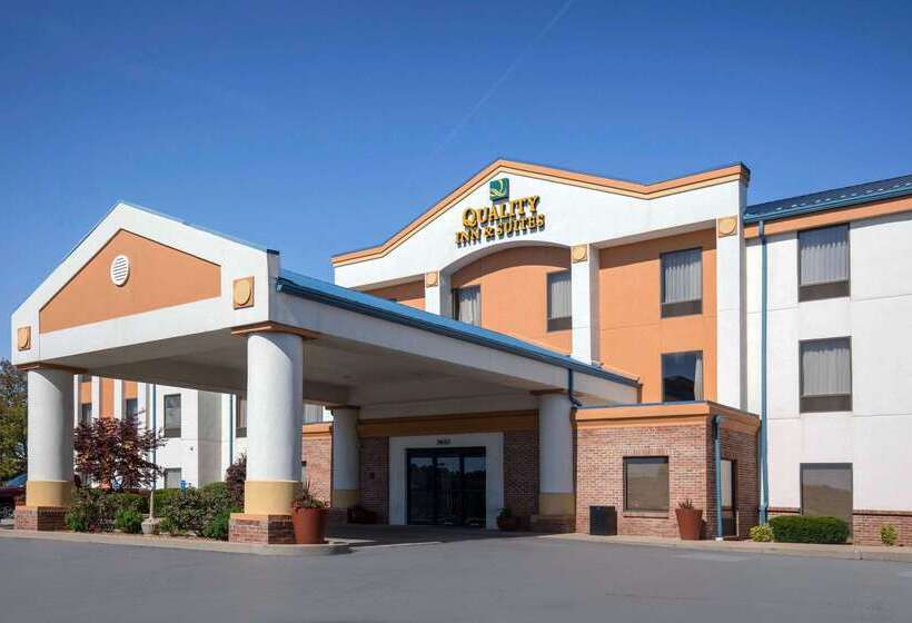 בית מלון כפרי Quality Inn & Suites Arnold   St Louis