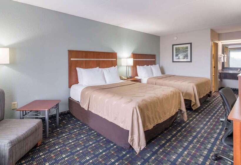 فندق Quality Inn