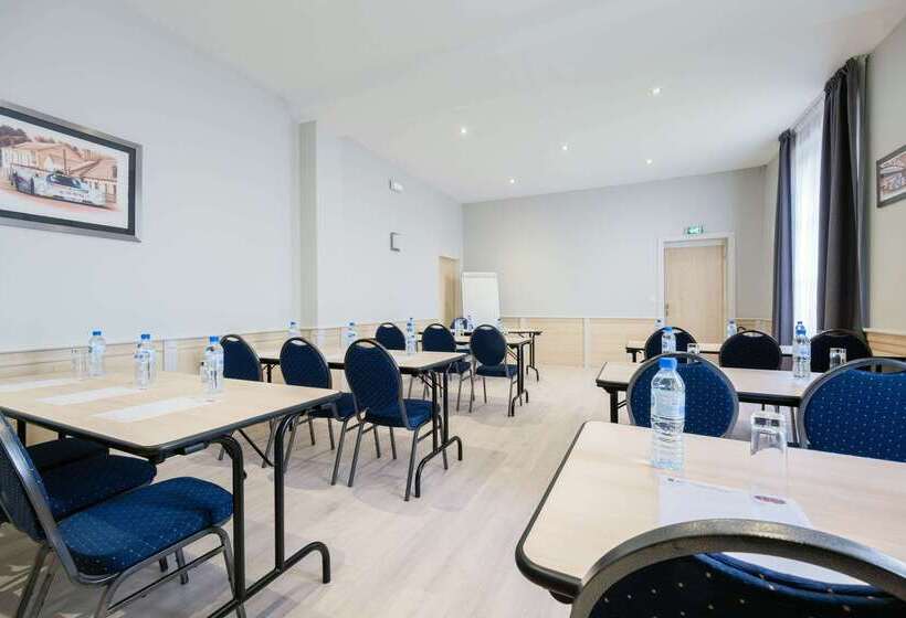 هتل Le Circuit Le Mans