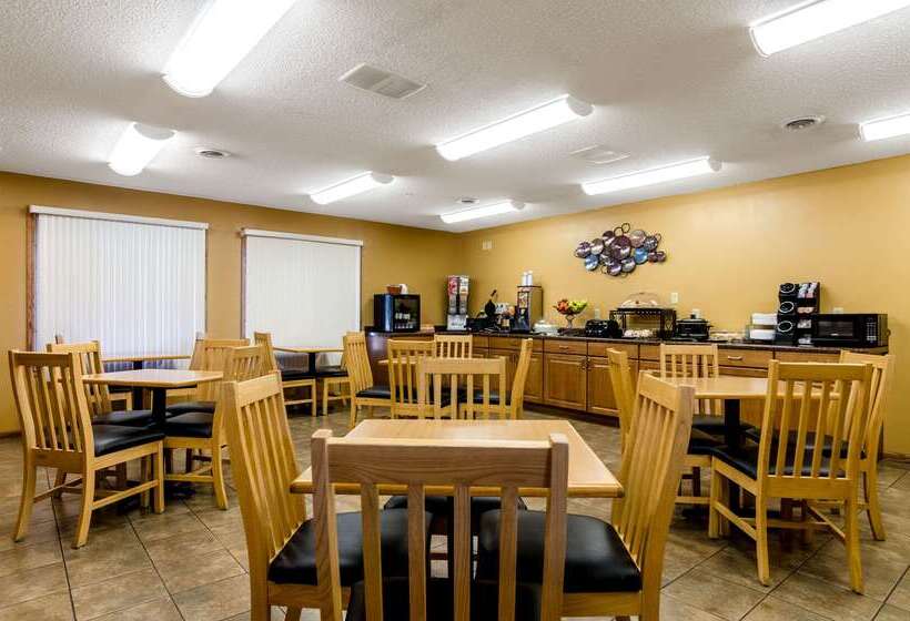 فندق Rodeway Inn