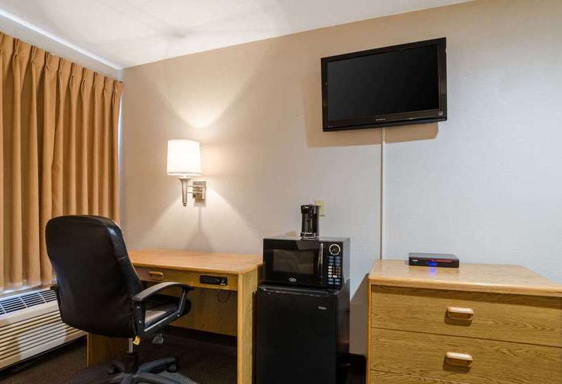 فندق Rodeway Inn