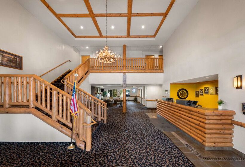 בית מלון כפרי Rodeway Inn & Suites