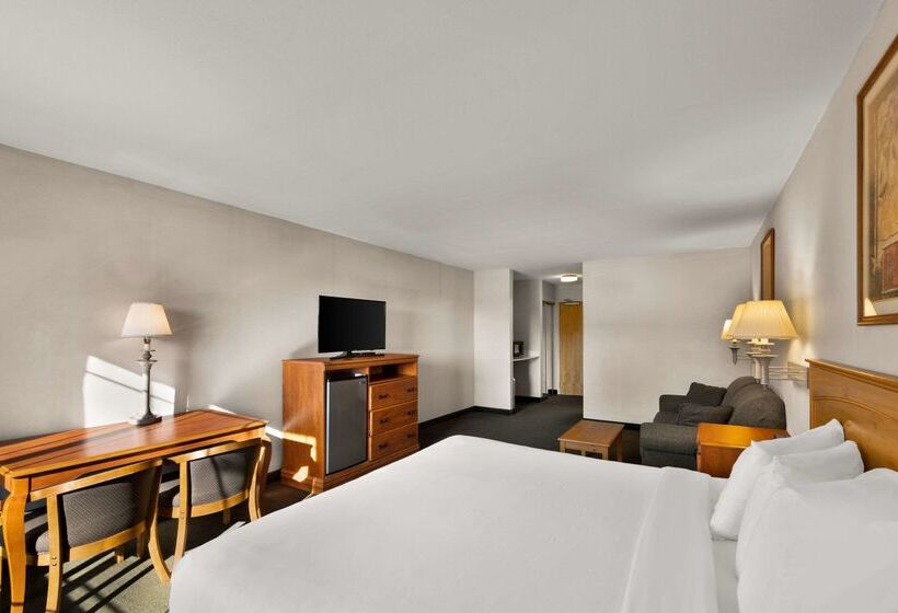 בית מלון כפרי Rodeway Inn & Suites