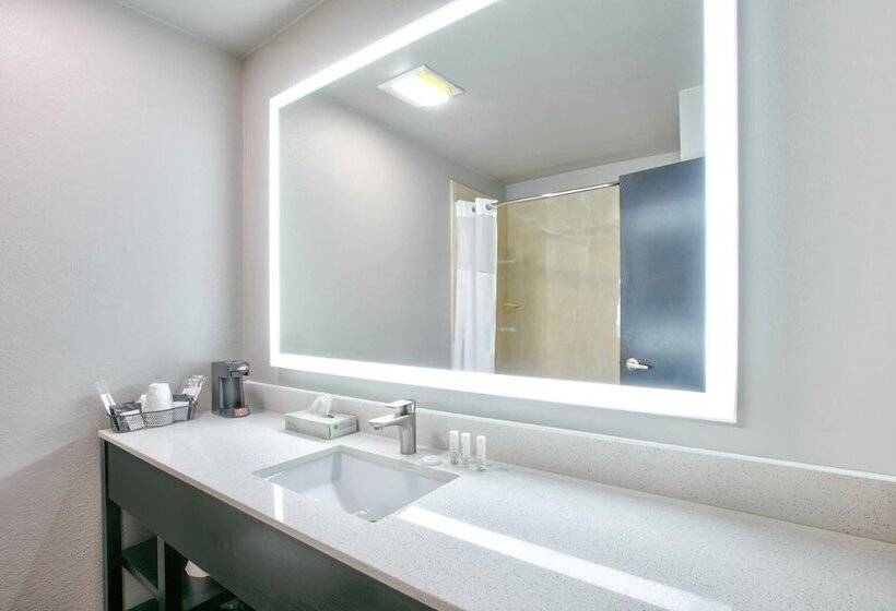 فندق Wingate By Wyndham Biloxi   Ocean Springs