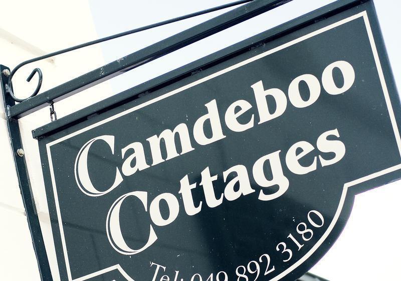Отель Camdeboo Cottages