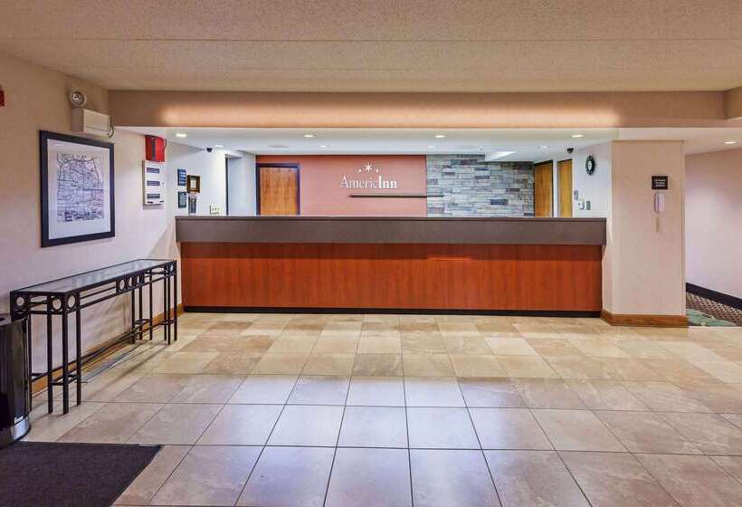 هتل Americinn By Wyndham Omaha