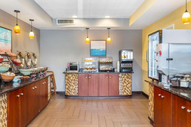 هتل Best Western Plus Wilmington/carolina Beach