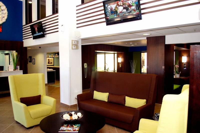 هتل Clarion Inn & Suites Atlanta Downtown