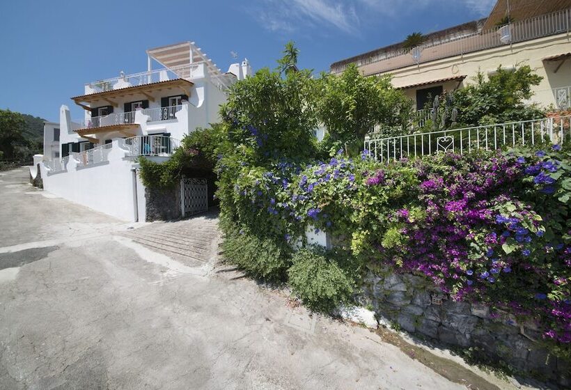 هتل Giardino Delle Ninfe E La Fenice