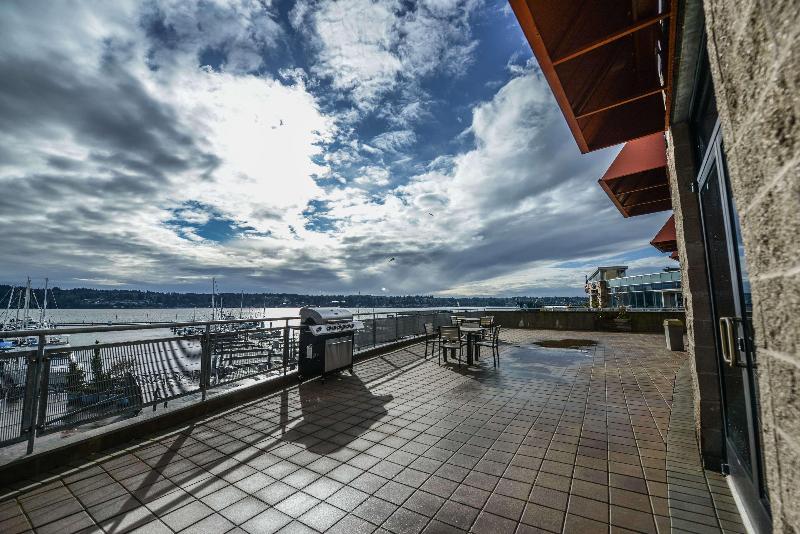 فندق Hampton Inn & Suites Bremerton