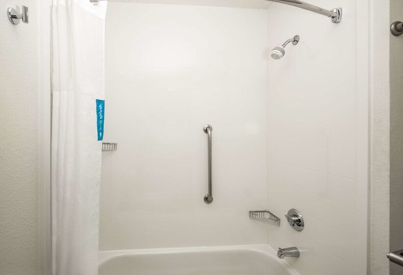 هتل Hampton Inn & Suites Las Vegas Henderson