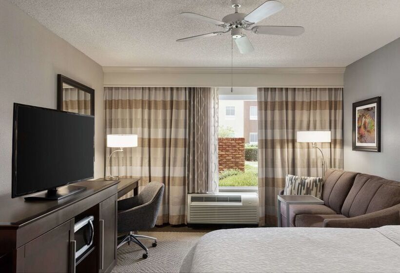 هتل Hampton Inn & Suites Montgomery Eastchase