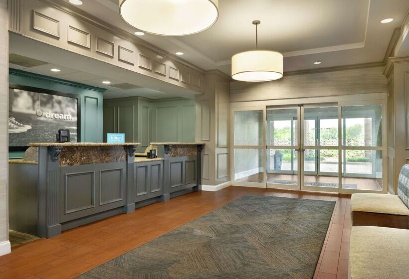 هتل Hampton Inn & Suites Montgomery Eastchase