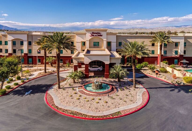 בית מלון כפרי Hampton Inn & Suites Palm Desert