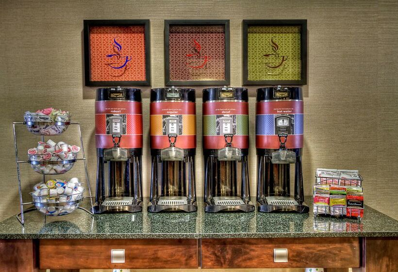 בית מלון כפרי Hampton Inn & Suites By Hilton Petoskey