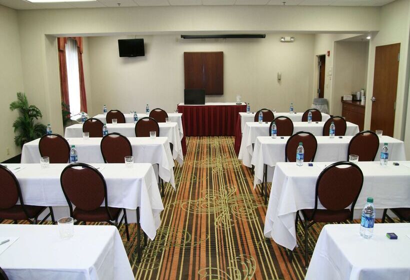 هتل Hampton Inn & Suites Springfield Southwest