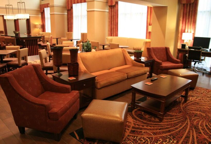 هتل Hampton Inn & Suites Springfield Southwest
