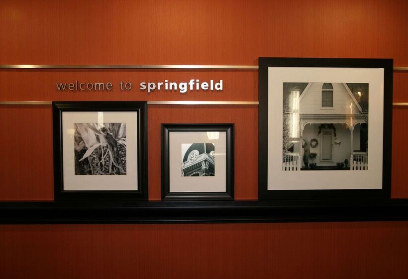 هتل Hampton Inn & Suites Springfield Southwest