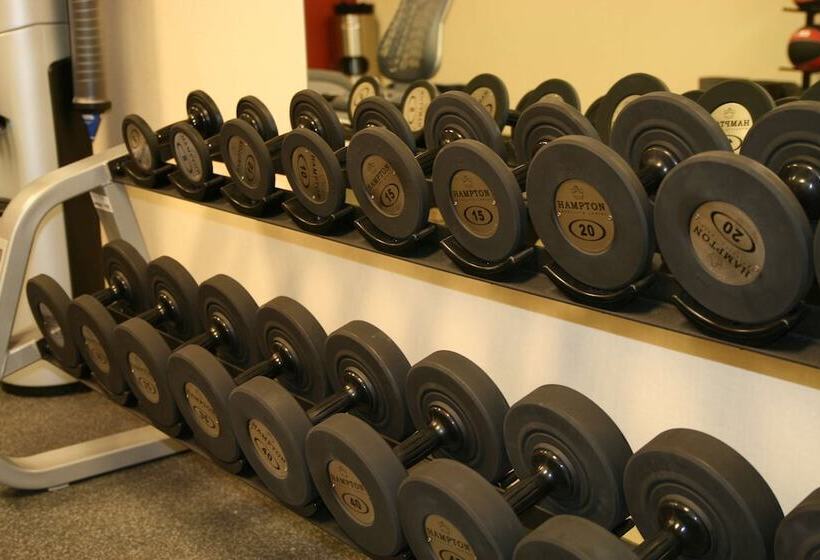 هتل Hampton Inn & Suites Springfield Southwest